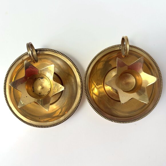 Vintage Pair Brass Pineapple Candle Stick Holder Chamberstick with Finger Ring - Picture 3 of 9